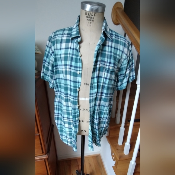 Men's button up combo! 8 shirts - Picture 6 of 9